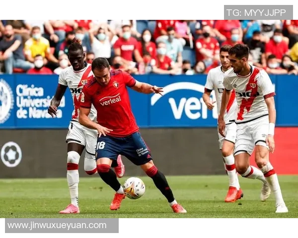 FC歧阜与水户的激烈对决展现足球魅力与团队精神的精彩瞬间 FC歧阜与水户的激烈对决展现足球魅力与团队精神的精彩瞬间