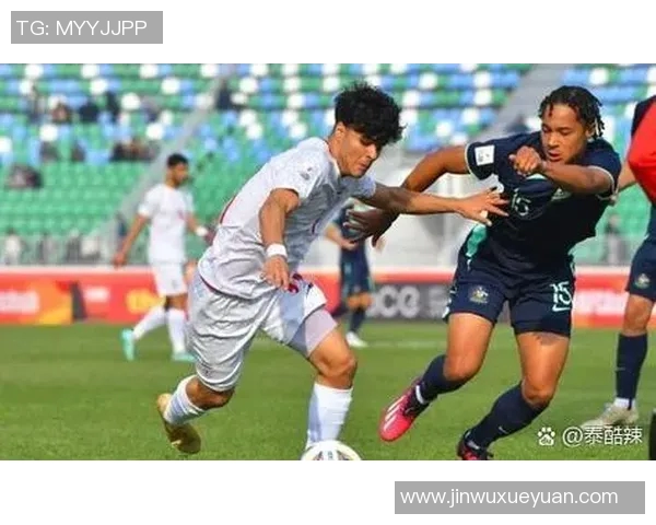 萨卡在绿茵场上的成长之路：从青涩少年到英超明星的蜕变与奋斗