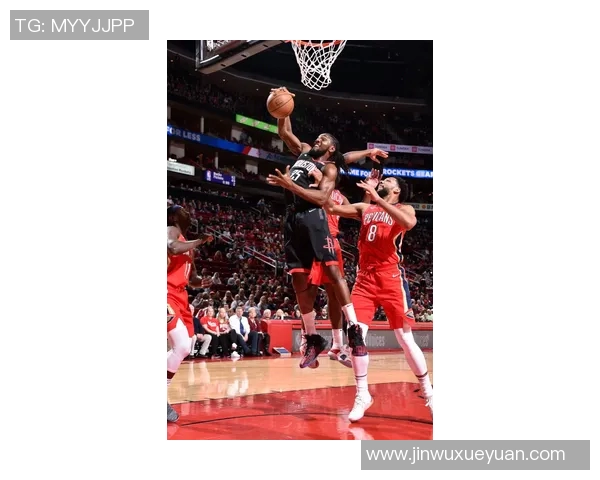 火箭队与勇士队激战正酣1月4日精彩对决回顾与分析